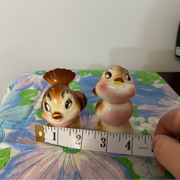 Vintage Lefton Norcrest bird Salt & Pepper shaker set Anthropomorphic rare - Picture 12 of 13